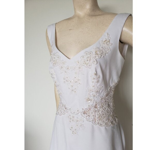 BNWT White Wedding Dress with detail and train Size 8 - Picture 5 of 16